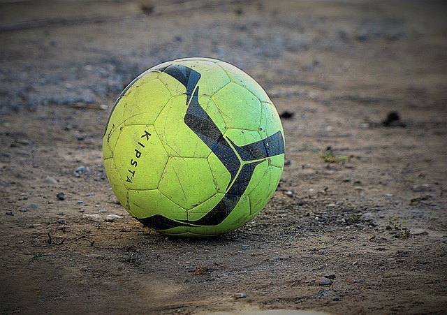 是由明星后 是由明星后